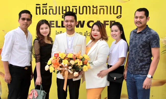 ហាងកាហ្វេ Yellow Caff Phnom Penh បានបើកសម្ពោធសាខាជាផ្លូវការ