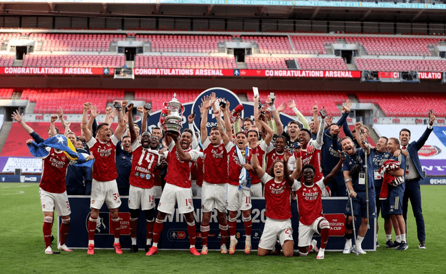 ក្រុម Arsenal លើកពាន FA Cup