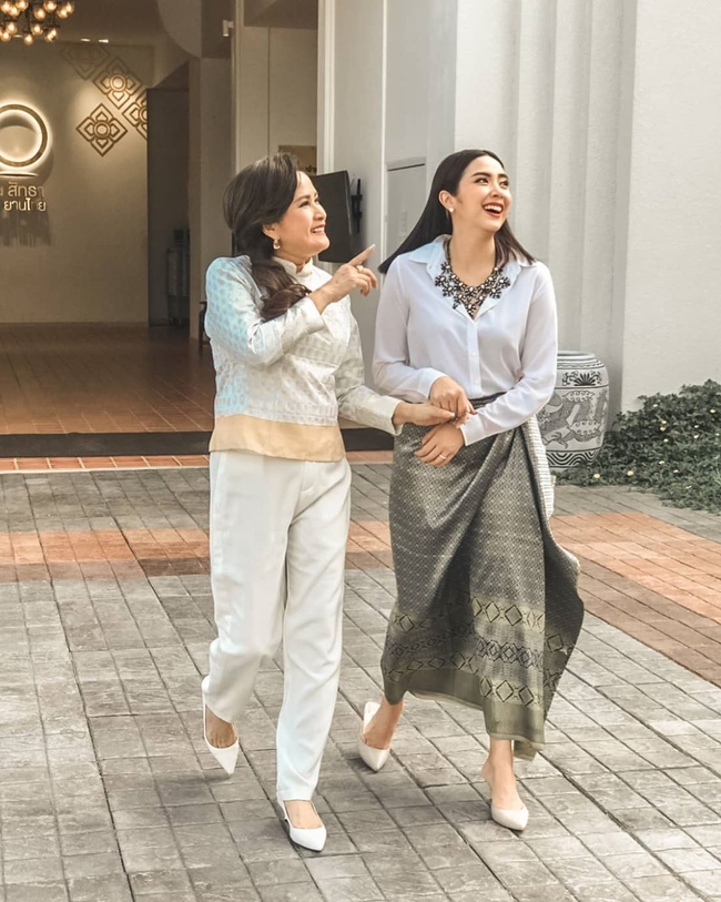 Kanjana និង កូនស្រី